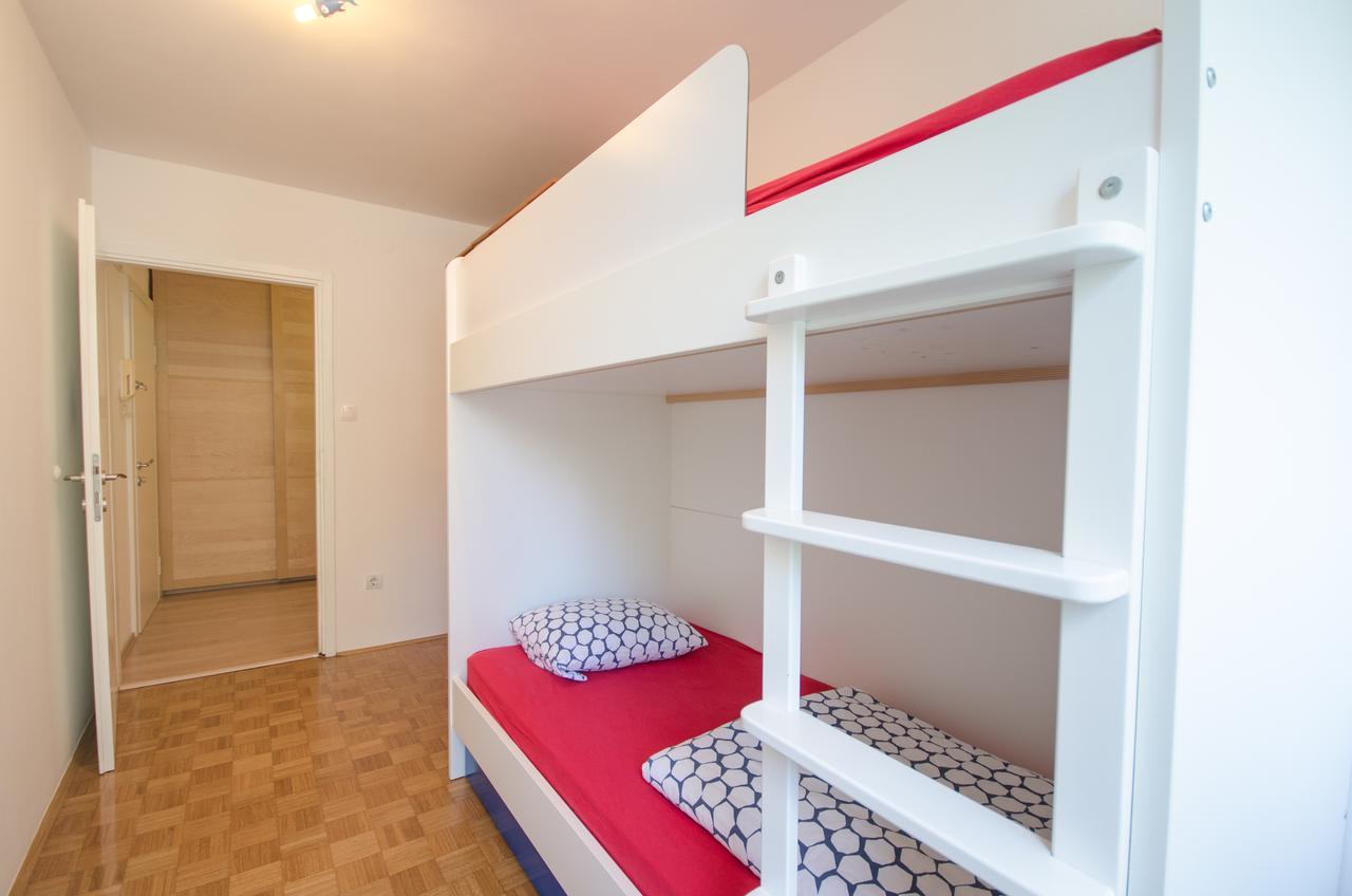 Apartment Near The Train Station Ljubljana Ngoại thất bức ảnh