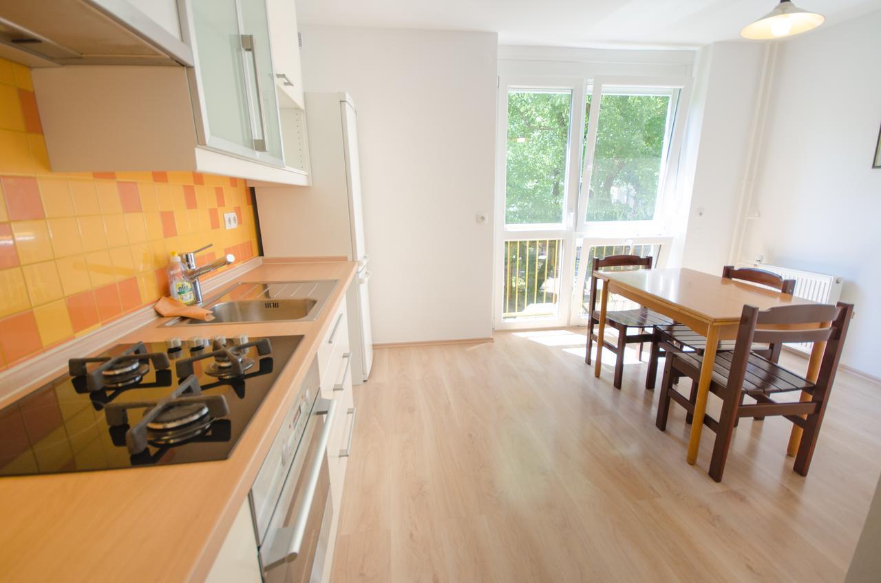 Apartment Near The Train Station Ljubljana Ngoại thất bức ảnh