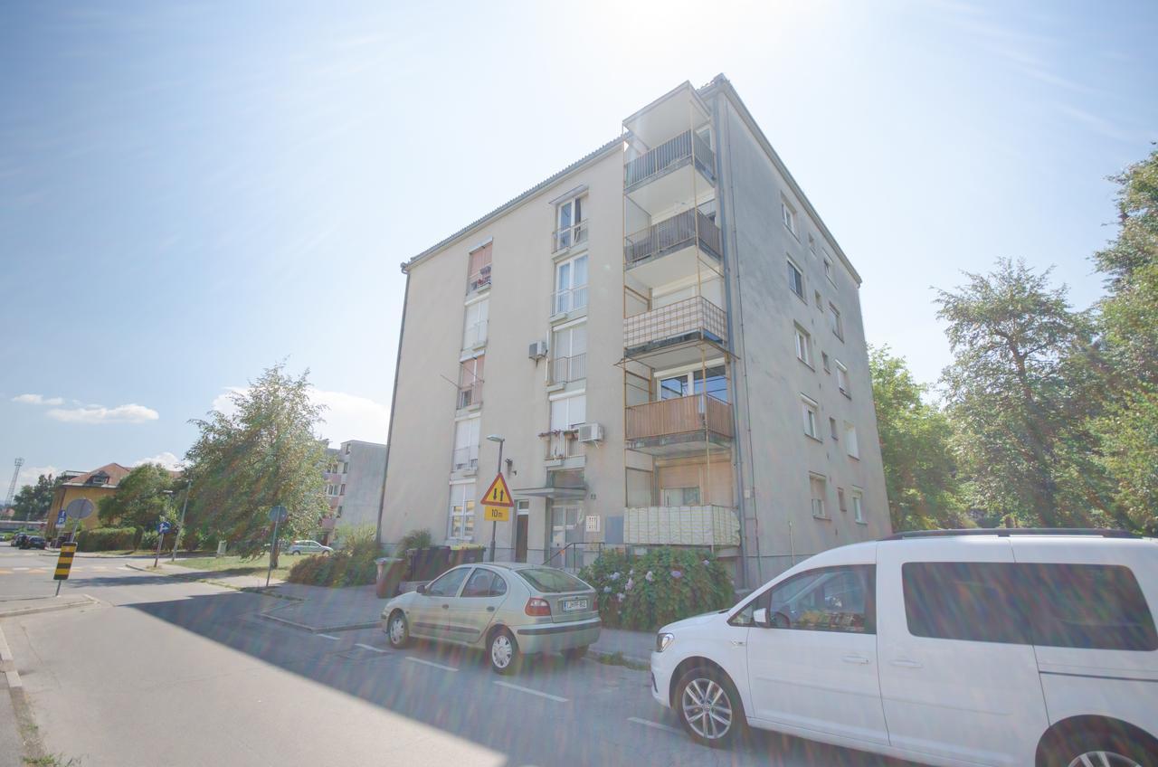 Apartment Near The Train Station Ljubljana Ngoại thất bức ảnh